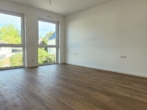 Schlafzimmer - Attraktiv für Kapitalanleger: Exklusive, vermietete 2-Zimmer Erdgeschoss-Wohnung