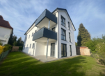 Außenansicht hinten - Moderne Wohnung in Lage – Erstbezug ab 01.05.2026