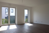 Wohn-Ess-Bereich - Neubau-Charme! Hochwertige 2-Zimmer-Wohnung im EG