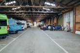 Stellplätze - Zentrale Lagerhalle mit Rolltor – ideal für Gewerbe!