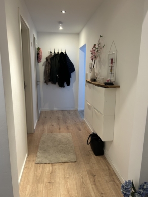 Schöne 2-Zimmer Wohnung mit Einbauküche mitten in Lage!, 32791 Lage, Etagenwohnung