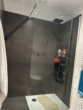 Badezimmer - Schöne 2-Zimmer Wohnung mit Einbauküche mitten in Lage!