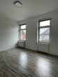 Schlafzimmer - Schöne 2-Zimmer Wohnung mit Einbauküche mitten in Lage!